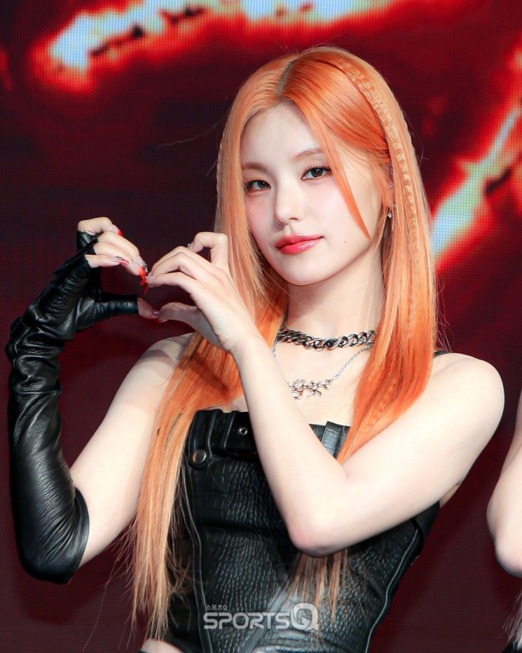 있지 예지, 박진영 청룡영화상 축하 무대 본 소감 질문에 "질문 곤란하다" 답변 있지 예지, 박진영 청룡영화상 축하 무대 본 소감 질문에 "질문 곤란하다" 답변