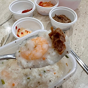 본죽 새우죽 칼로리 탱글하고 맛있던 의외의 솔직 후기 갑니다