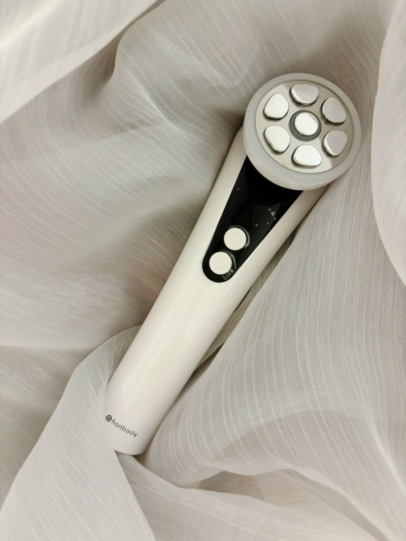 혼바디 혼쎄라 고주파 마사지기 내돈내산 후기 : 30대 피부과 안가고 홈케어로 브이라인 만들기 (말많음 주의) : 네이버 블로그