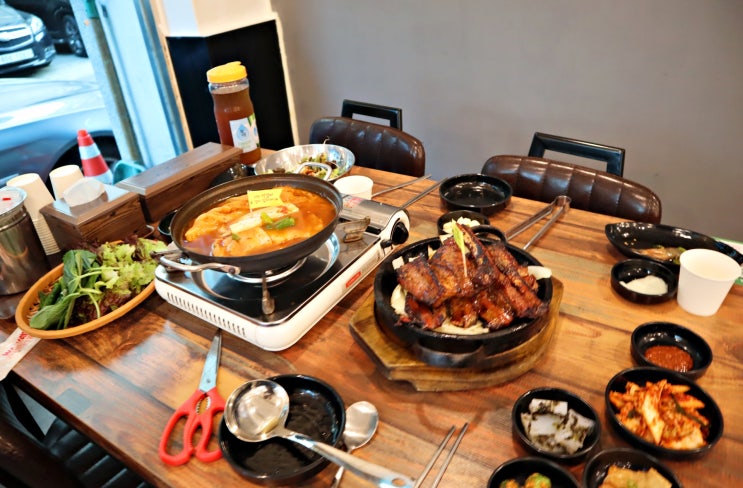  의정부 맛집 이색적인 석갈비가 매력적인 정현석갈비&갈비김치찌개