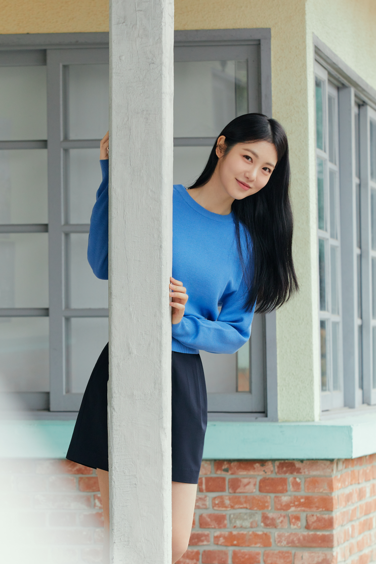  프로젝트엠 X 신예 배우 신예은, 봄의 설렘을 담은 특별한 만남! 24SS 봄 스타일링
