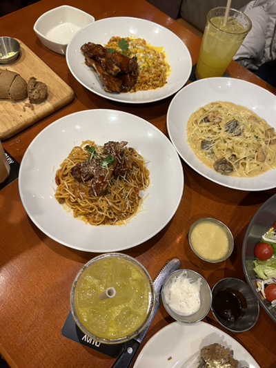 가산 현대아울렛 맛집 아웃백 주말런치 그 외 식당가