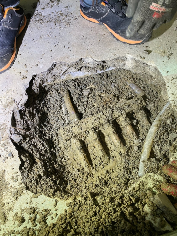  부산 하단 까다로웠던 바닥 속 온수 분배기 누수 해결