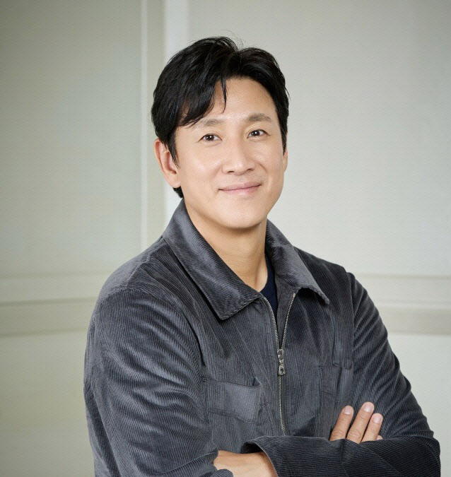미국 오스틴영화비평가협회, 고(故) <b>이선균</b>에 <b>특별상</b> 수여...... 