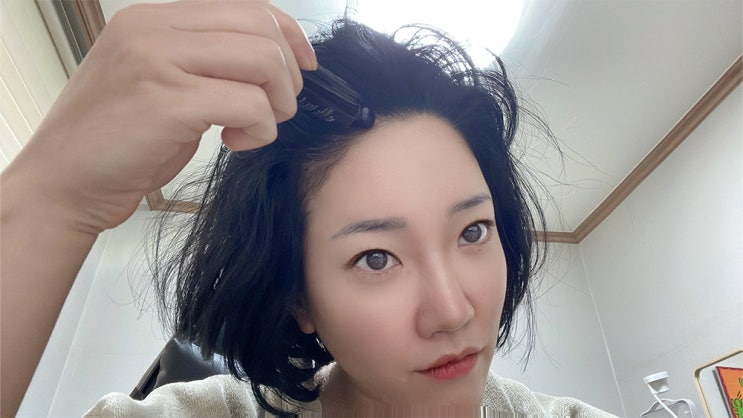  빠져나가는 머릿결, 딜레모 여성탈모앰플로 수습하자