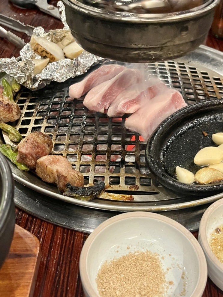  [대전] 둔산동 회식하기 좋은 고깃집 ‘동래정 대전시청점’ 두툼목살 맛집