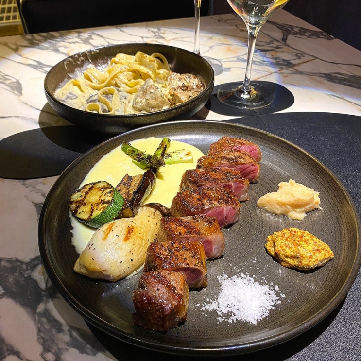  연남동 와인바 연남동 스테이크 맛집 데이트하기 좋은 올리그 연남