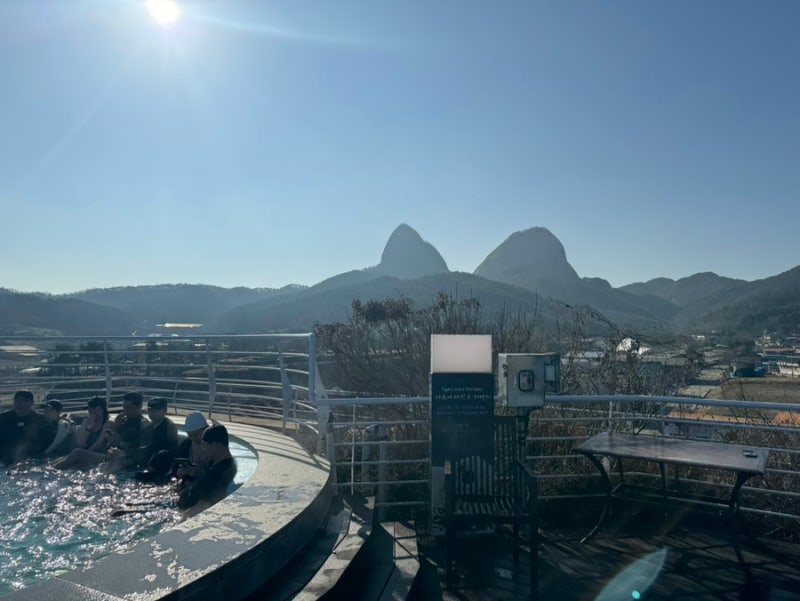 Winter Travel to Jinan Red Ginseng Spa Land: The Ultimate Guide to What to Wear and What to Bring