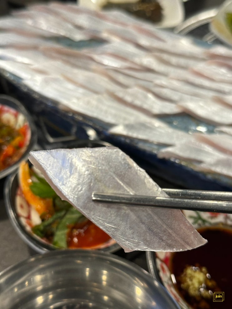 신선한 갈치회를 즐길 수 있었던 북구청역맛집 미조돌본점