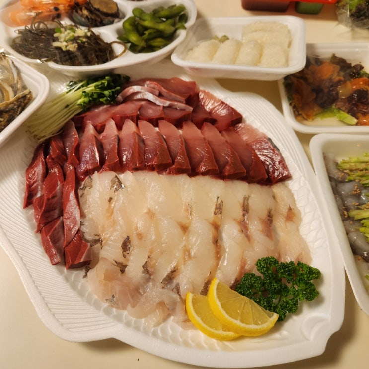  영흥도 맛집 인천 횟집 대방어 - 봉자네 영흥도 회센터 (방어 제철)