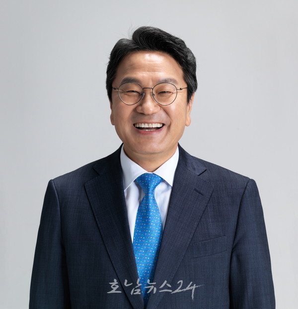  강기정시장 전용차, K9 대형세단 4년에 임차비만 상당..꼼수 행정 예산 낭비 논란(제1보)