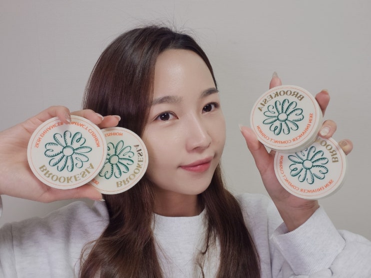  쿠션 팩트 추천 촉촉한 물광 피부 메이크업 브루케시아 쿠션