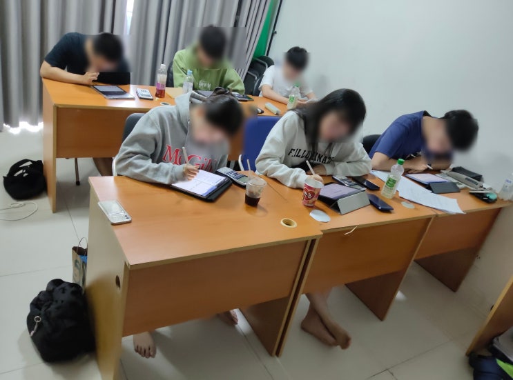  IB , AP 화학 과 A Level 화학 수업을 하며 2023년 마무리.