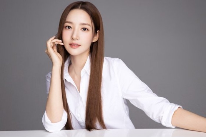 <b>박민영</b> "다 지겹다"…전 <b>연인</b> 강종현 돈 2.5억 수수설에 한 말