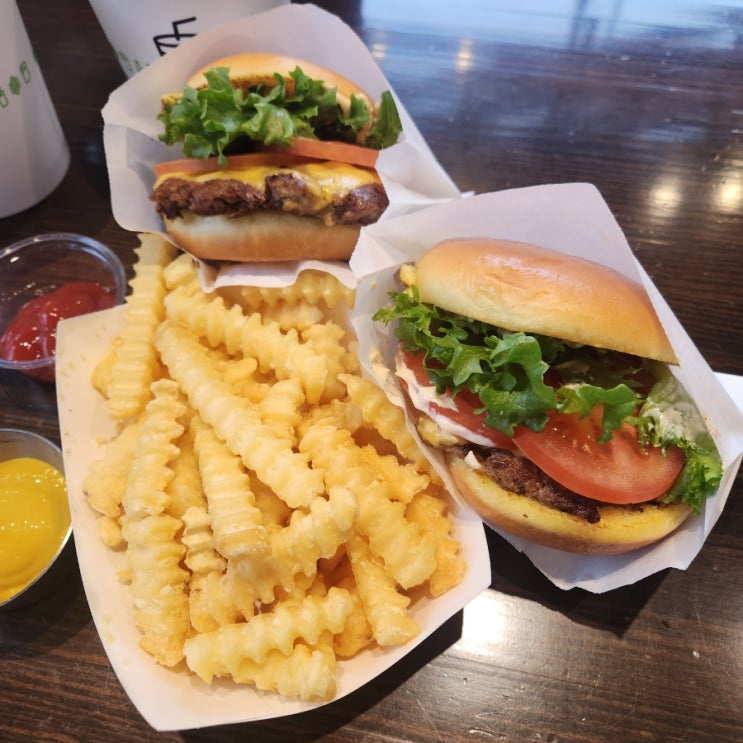  송도 트리플스트리트 맛집 쉐이크쉑 버거 다녀왔어요