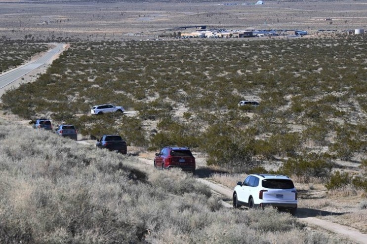 [가봤더니] 현대차·기아, '모하비 사막'에서 전기차 한계 뛰어넘다