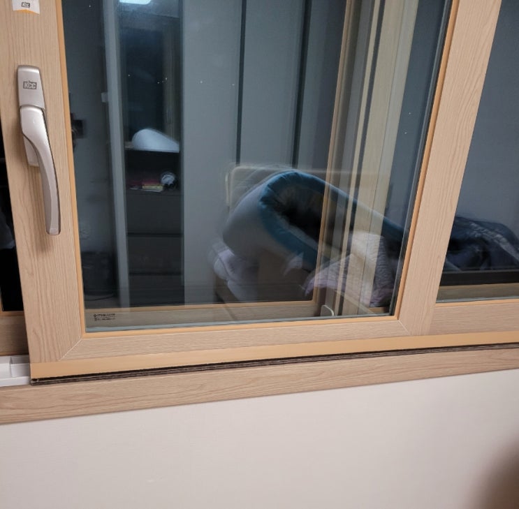  창문 결로방지 외풍차단 방법 2편