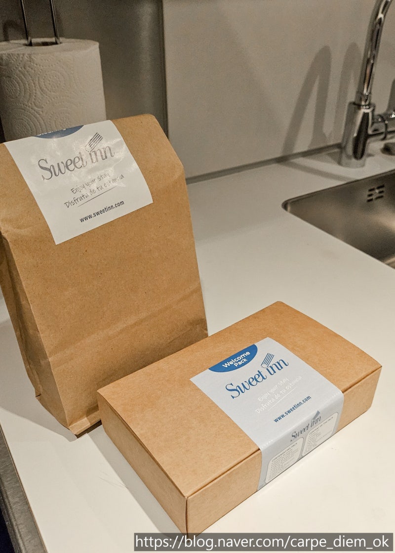 스페인숙소] 바르셀로나 카탈루냐 광장 근처 숙소 추천 (호텔 엑세플라자카탈루냐, 에어비앤비 스위트인) : 네이버 블로그