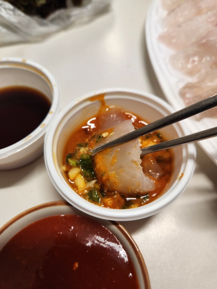 [청주] 맛있는 간단 1인 회 배달 맛집 : 대통 활어스시&산꼼장어