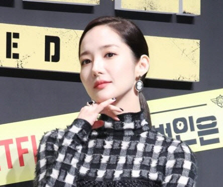 "생활비 2억5천만원 안받았다" <b>박민영</b>, 前<b>연인</b> 금전 지원... 