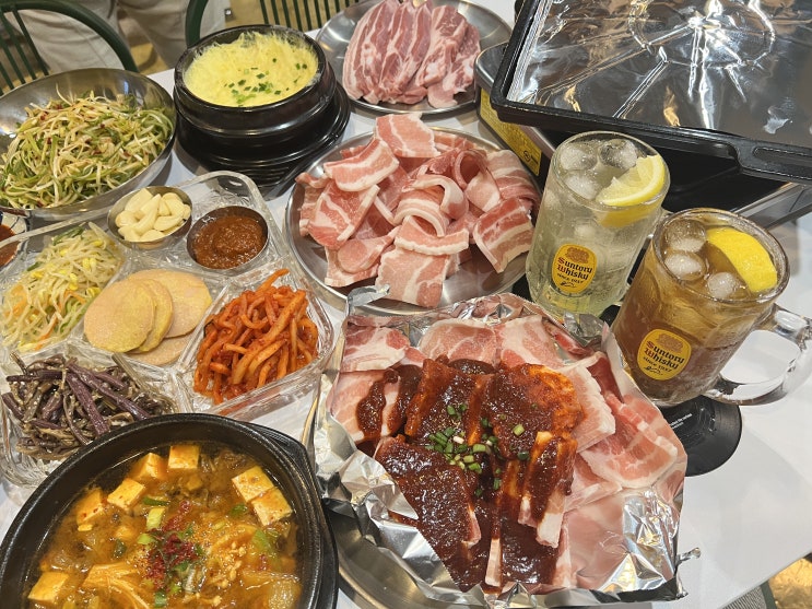  [서울] 마포구 상수역 맛집, 8090 감성이 살아있는 특별한 공간! 라라냉삼 라라음악사