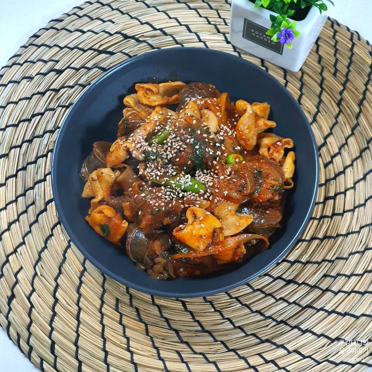  순대볶음 레시피 순대곱창볶음 만들기 철판 곱창볶음 만드는 법