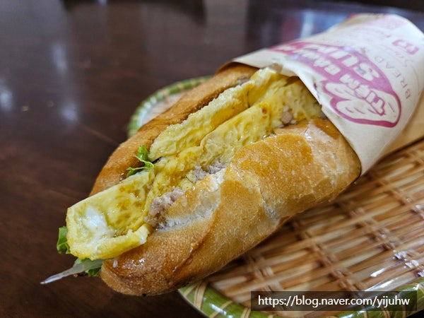호이안 샌드위치 반미썸 아침식사로 좋은 로컬식당