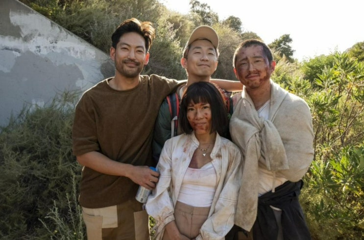 美 <b>에미상</b> 휩쓴 '성난 사람들(BEEF)' 어떤 작품일까?