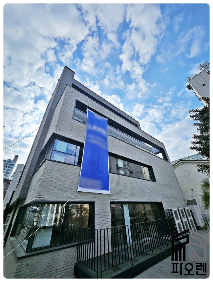  청담동 통임대 - 연면적 400평, 도산대로 이면, 채광Good, 조용한주변환경, 주차 7대, 수려한외관.