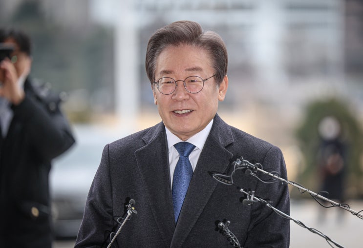 [잼 스토리] '불사신' 이재명 당무 복귀..<b>김구 선생</b> 증손자... 