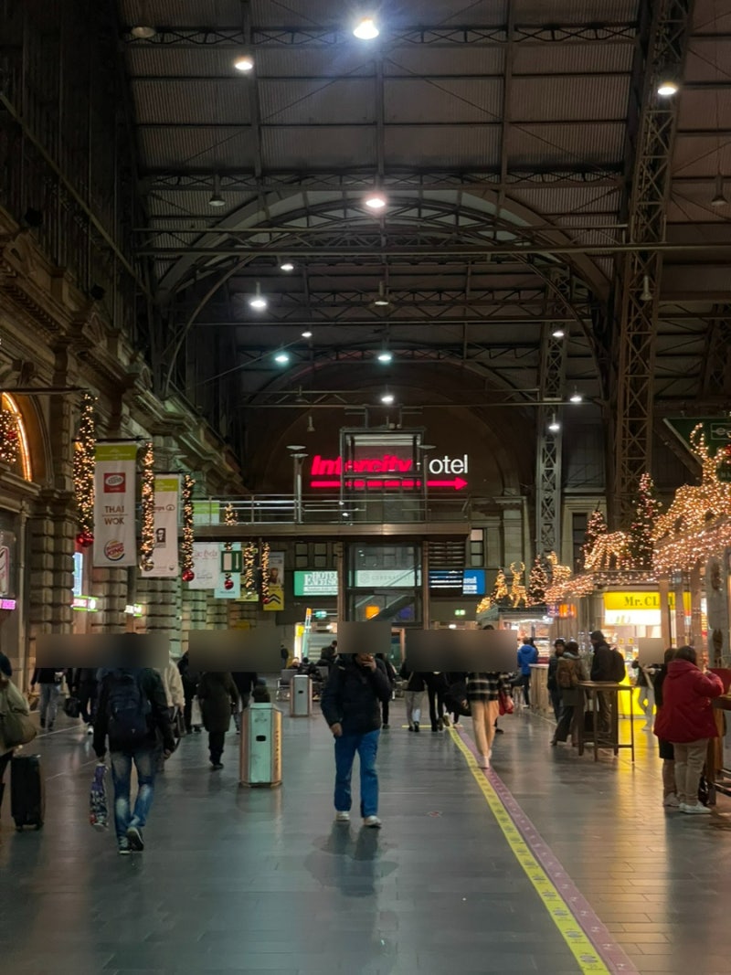 프랑크푸르트 중앙역 호텔 치안 좋은 안전 숙소 토요코인 암마인 : 네이버 블로그