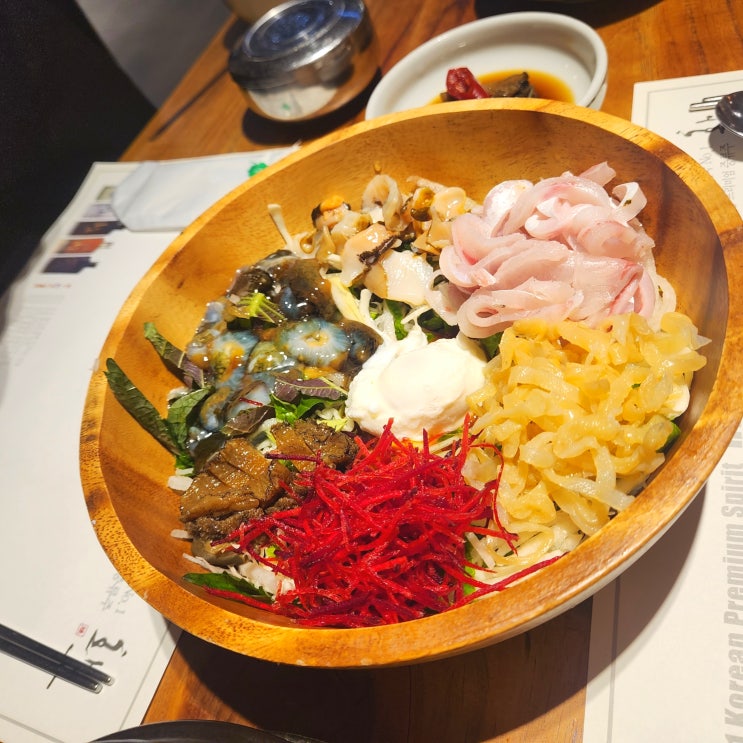 광안리방파제 신선한 자연산횟집 해물 회비빔밥정식 실하네! 광안리방파제 신선한 자연산횟집 해물 회비빔밥정식 실하네!