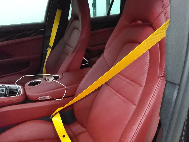 포르쉐 안전벨트 교체방법 컬러안전벨트 부족한 옵션 채우기