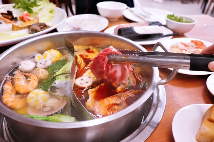  보홀 알로나비치 맛집 레드하우스 한국인 입맛에 맞는곳