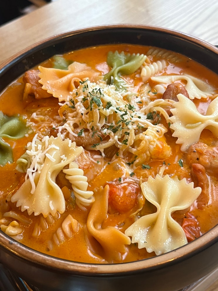  쫀득해서 존맛이었던 화덕피자 그리고 진한 로제치킨스튜까지 정말 완벽했던 당산 파스타맛집 영등포 데이트하기 좋은 영등포구청맛집 이태리양조장 영등포구청역점
