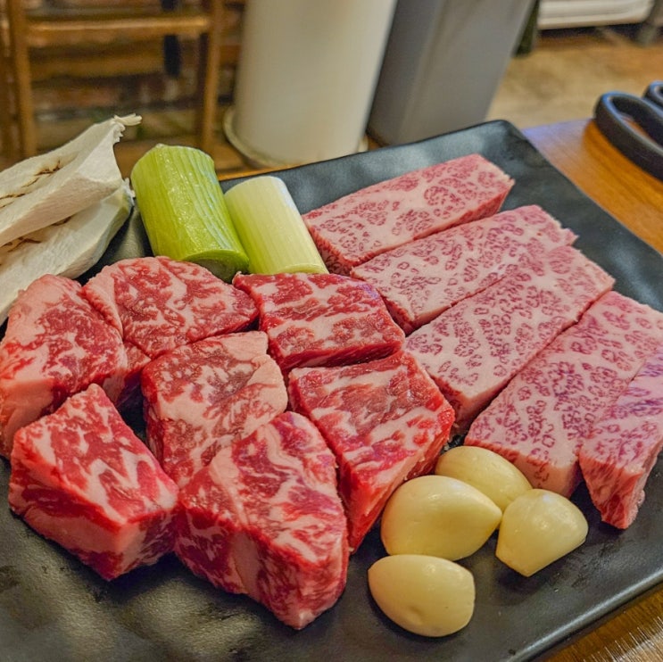  파주 소고기 맛집 - 네모식당 파주고기집 운정한우! 한우등심, 한우꽃갈비살, 한우육개장