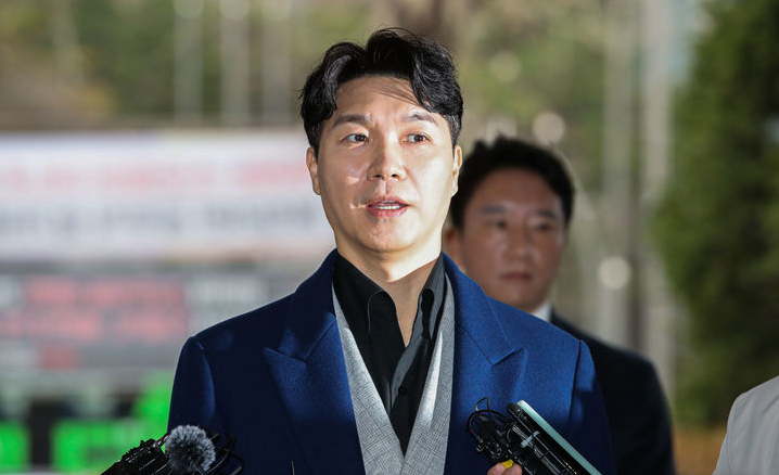 <b>박수홍 친형</b> 횡령 민사 소송 198억 확대 손해배상 청구