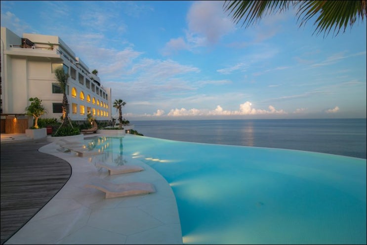  롬복 오션뷰 리조트 - Royal Avila Boutique Resort