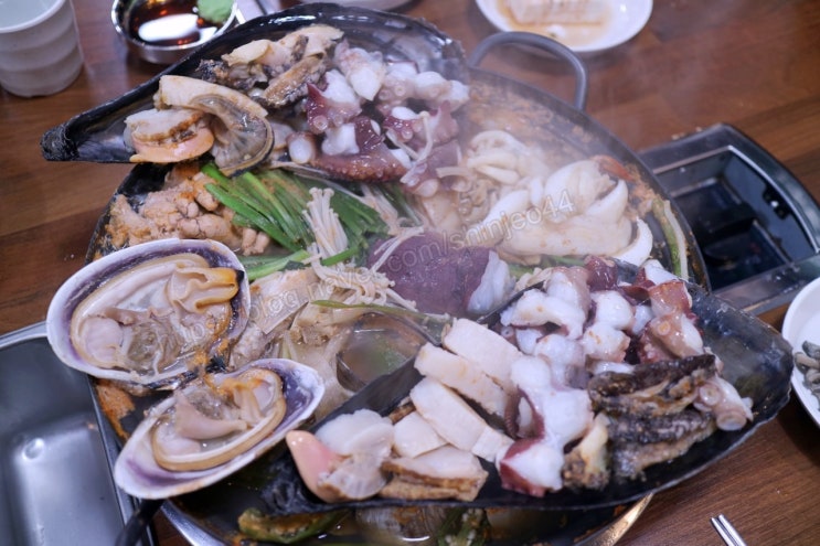  군포해물탕 해물한탕에서 맛보는 진국의 맛