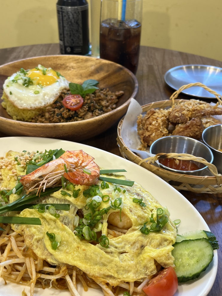  [대구/중구/삼덕동/경대병원역/김광석거리] 팟타이와 바질 돼지고기 덮밥이 맛있는 태국음식 골목 맛집: 쏘이삼덕