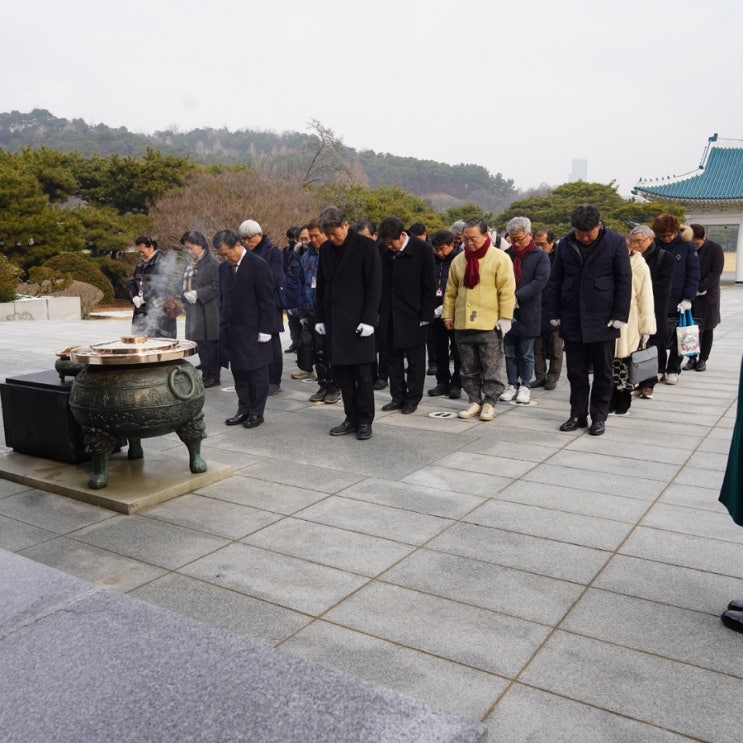 K_헤리티지뉴스 기자단 40여명 국립서울<b>현충원 참배</b> #페이지