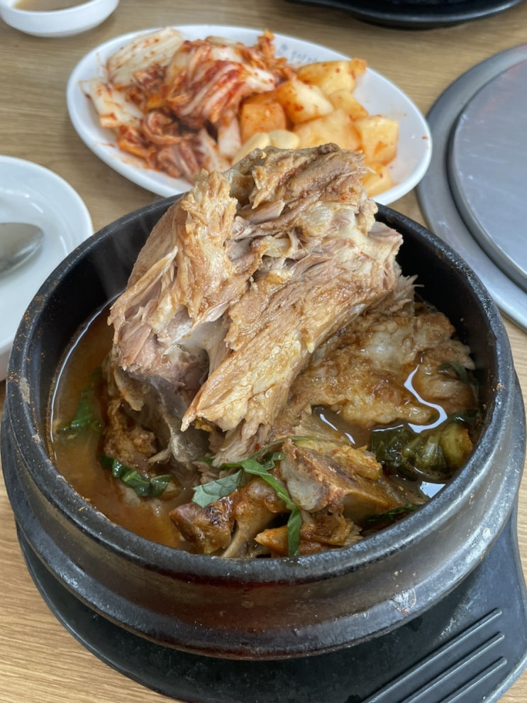  수원 아주대 근처 맛집 1인자 감자탕 뼈해장국 본점 (메뉴, 주차)