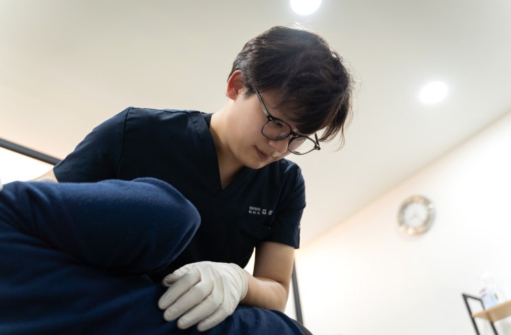 영통야간진료한의원 장요근 통증 원인과 치료 영통야간진료한의원 장요근 통증 원인과 치료