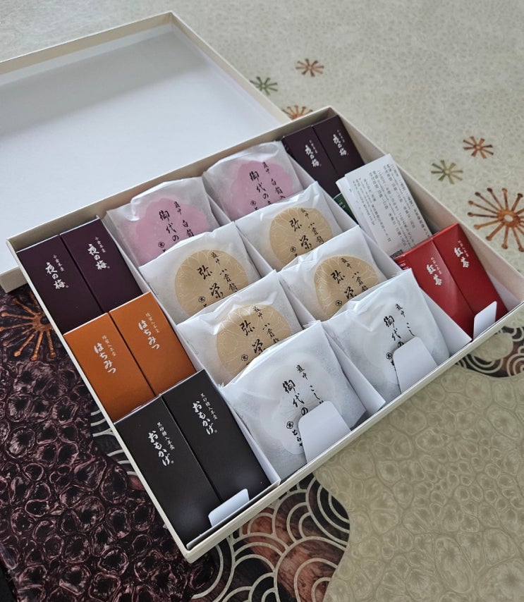  [일본 나고야 여행] 다카시마야 백화점 면세 카운터, 식품관 토라야 양갱 모나카, 덴코세카 오코노미야키