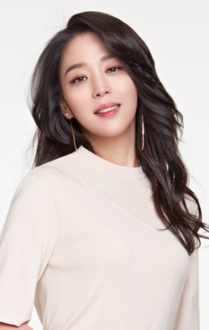 여자 짧은 단발 히피펌 쉬운 손질 꿀팁 | 뷰리진, image size:713x1124