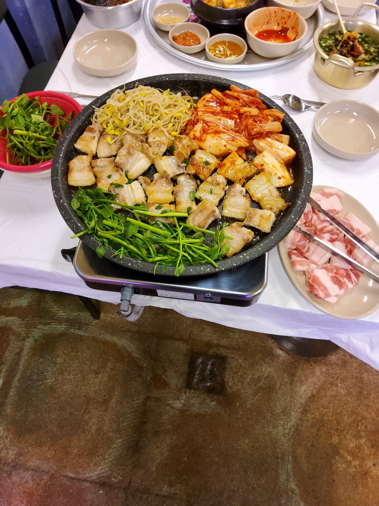  영통역 고기집 삼겹살이 맛있는 은하식당