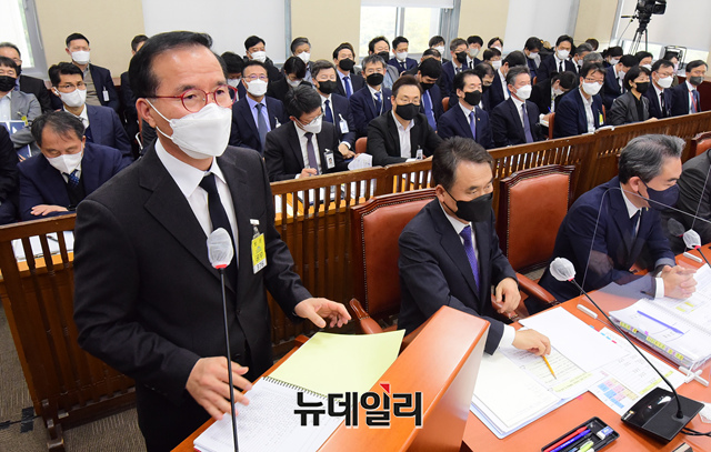 김광호 <b>서울경찰청장</b> 기소… 차기 청장에 ‘기획통’ <b>조지호</b>... 
