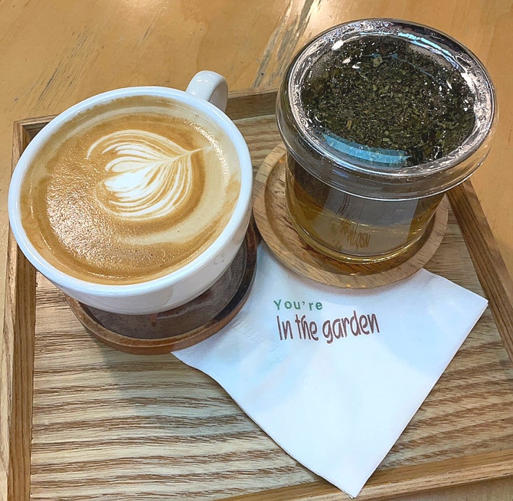  대구 동성로 카페 인더가든 In the garden 대화하기 좋은 조용한 반월당 카페 추천