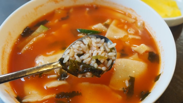  뽕씨네얼큰수제비, 영등포 수제비 맛집 인정!