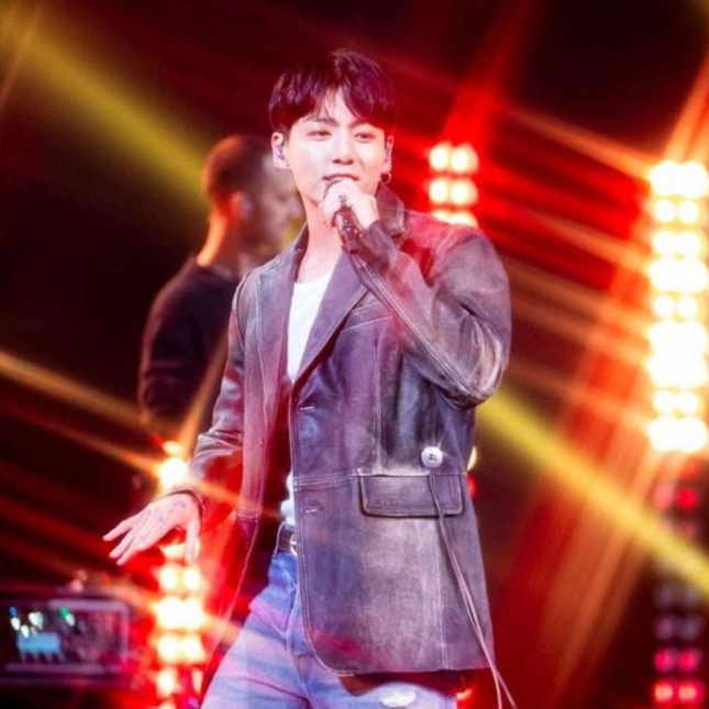 정국, 美'<b>아이하트라디오 뮤직 어워드</b>' 4개 부문 수상 후보... 
